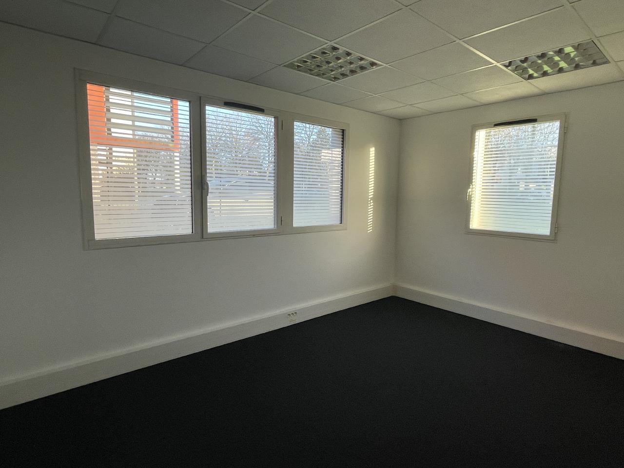 Bureau Saint-Grégoire 806m² Location bureau Saint-Grégoire Ille-et-Vilaine OLBUR2112805 8